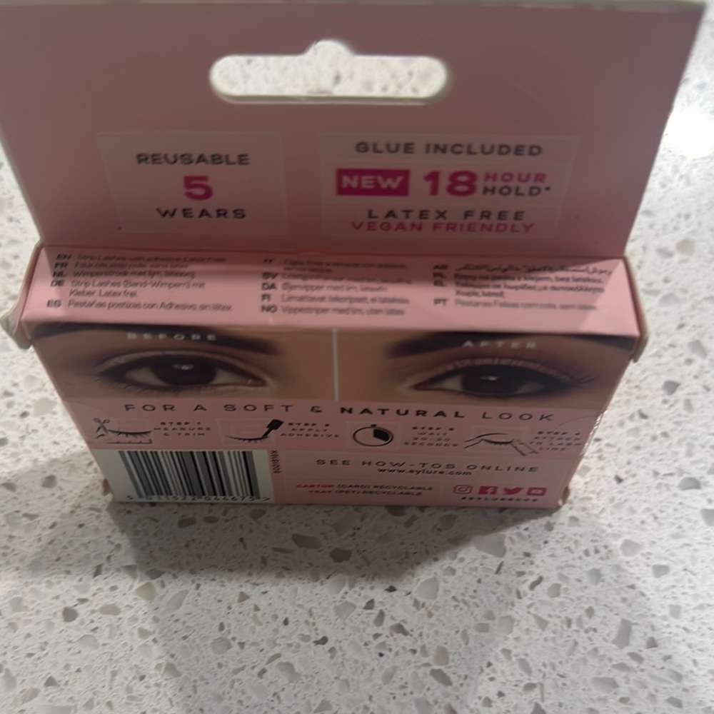 Eylure London 3/4 Length False Eyelashes - Picture 3 of 4